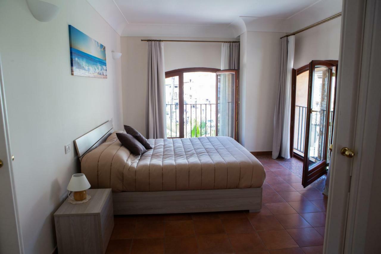 Casa Trezeni Apartment Santa Maria di Castellabate Luaran gambar